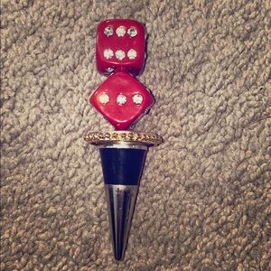 Jay Strongwater wine topper